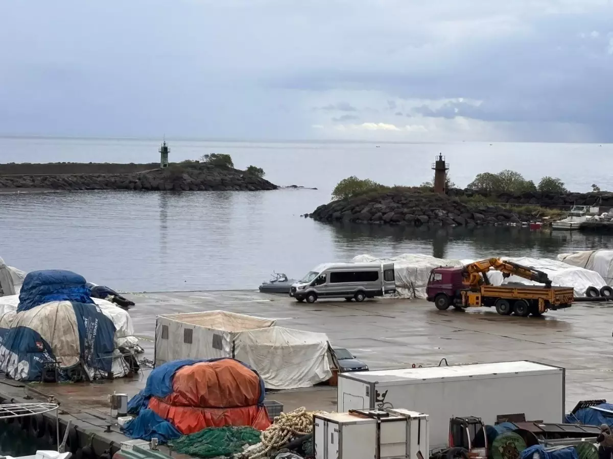 İnsansız Deniz Aracı Çarşıbaşı\'nda Bulundu