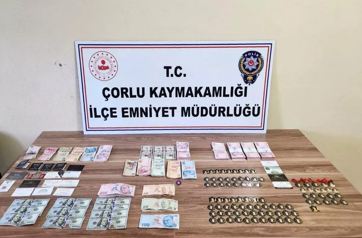 Çorlu\'da Sahte Altın ve Nakit Para Operasyonu