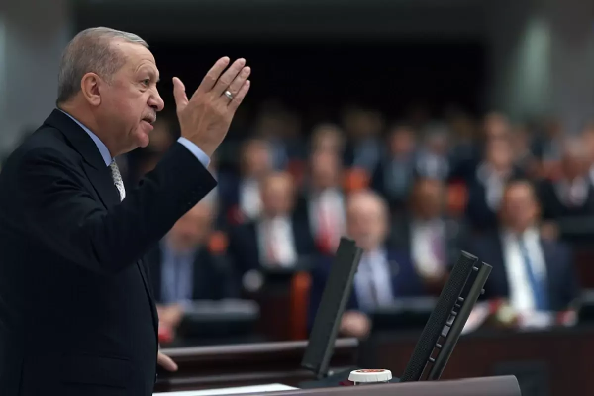 Cumhurbaşkanı Erdoğan 1 saatlik konuşmasında Sırrı Süreyya Önder\'i özel olarak andı