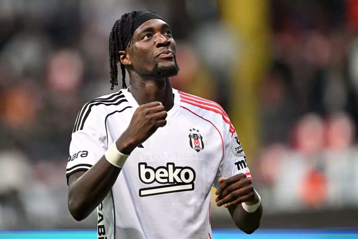 Galatasaray maçında oynayabilecek mi? Abraham\'ın MR sonucu belli oldu