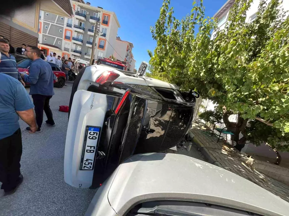 Isparta\'da Kaza: 5 Yaralı