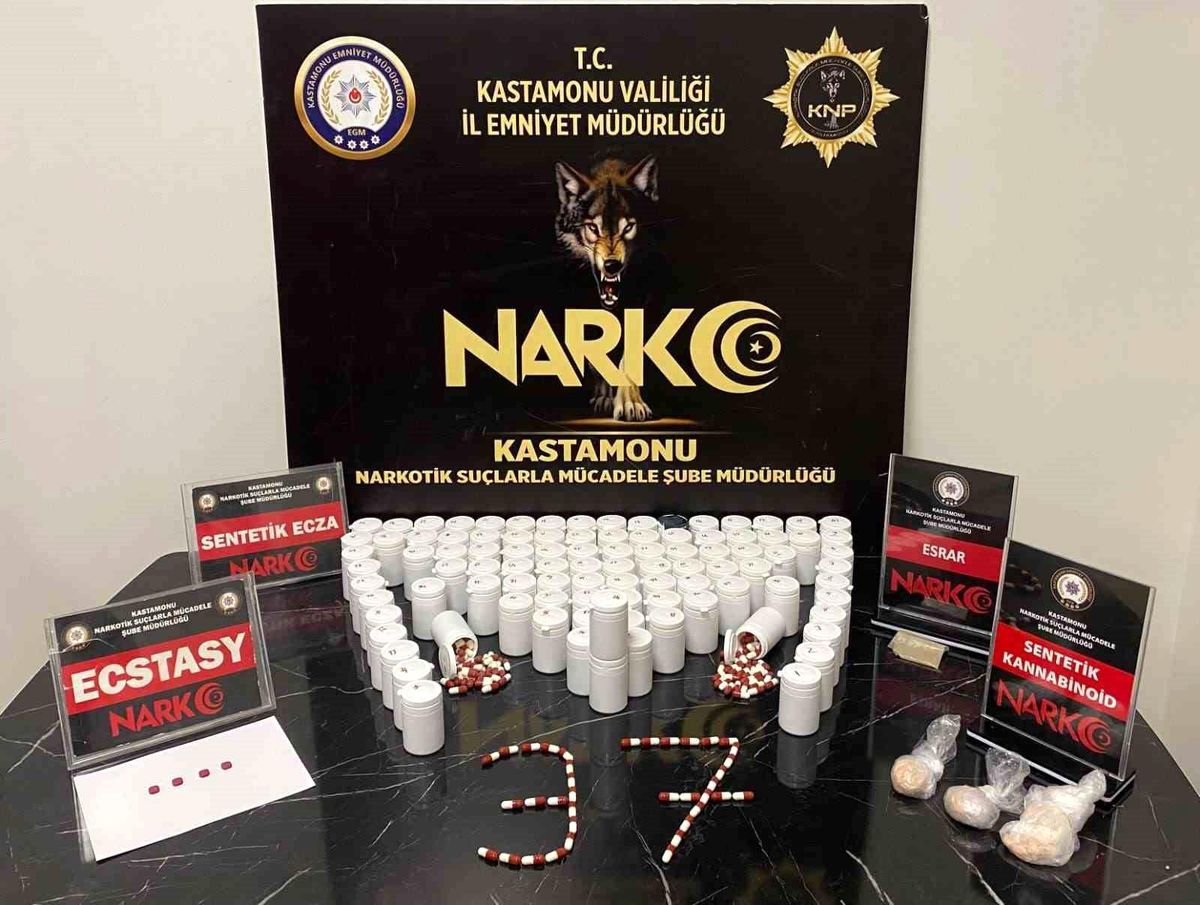 Kastamonu\'da Uyuşturucu Operasyonu: 2 Tutuklama