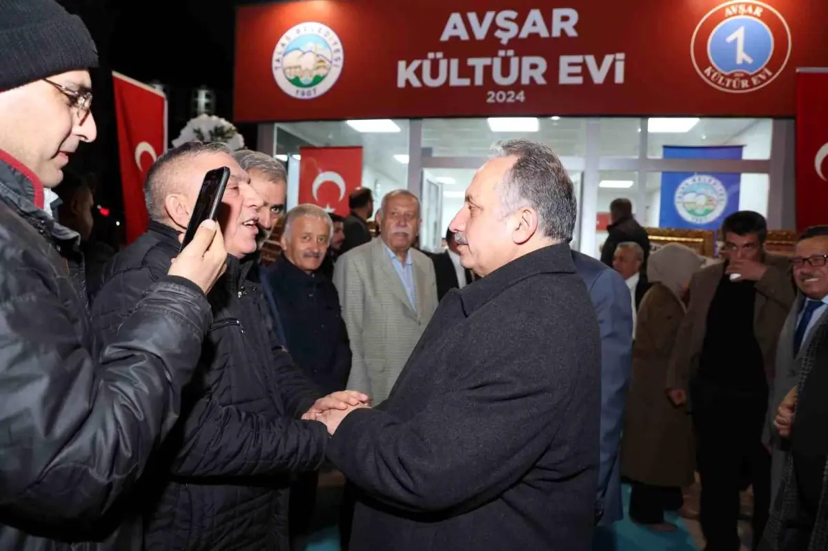 Talas\'taki Sosyal Tesislerin Açılış-Kapanış Saatleri Yeniden Düzenlendi