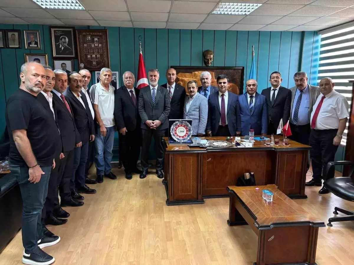 TÖHOB yönetimi Aydın\'da toplandı