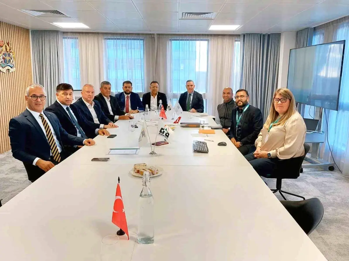 ATO Heyeti İngiltere\'de Ekonomik Temaslar Yaptı