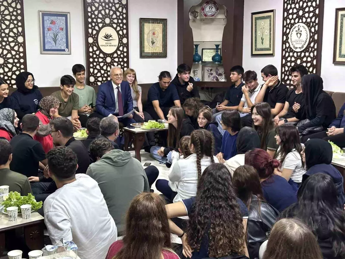Gençlik Temsilcileriyle Toplantı
