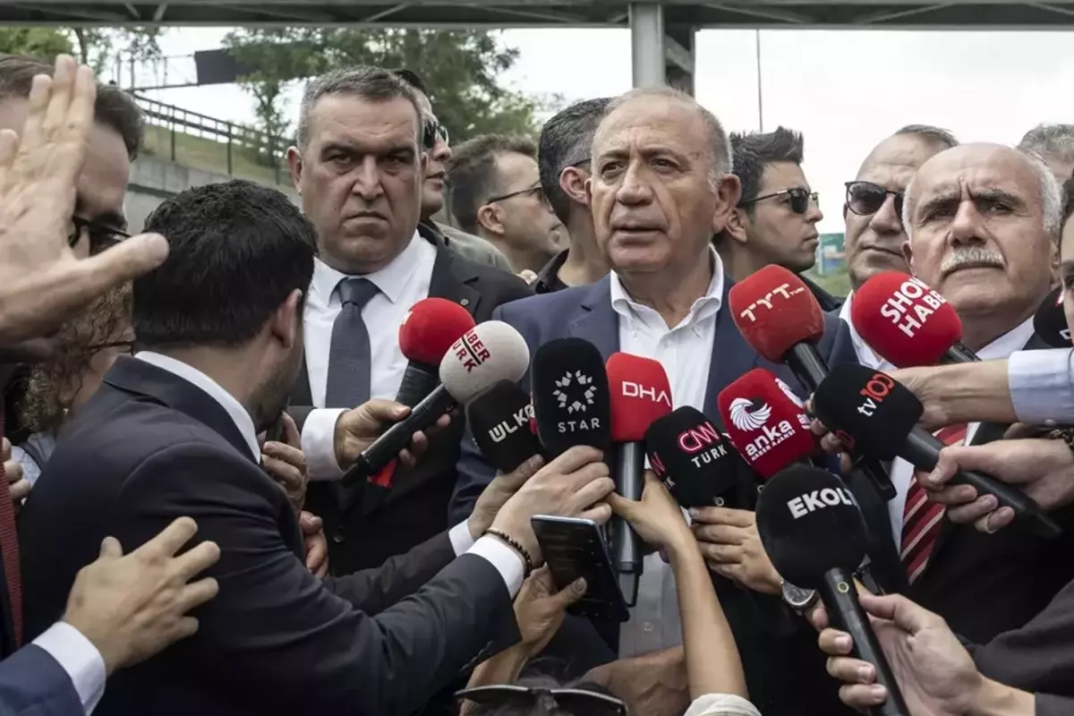 Gürsel Tekin\'den medya çağrısı