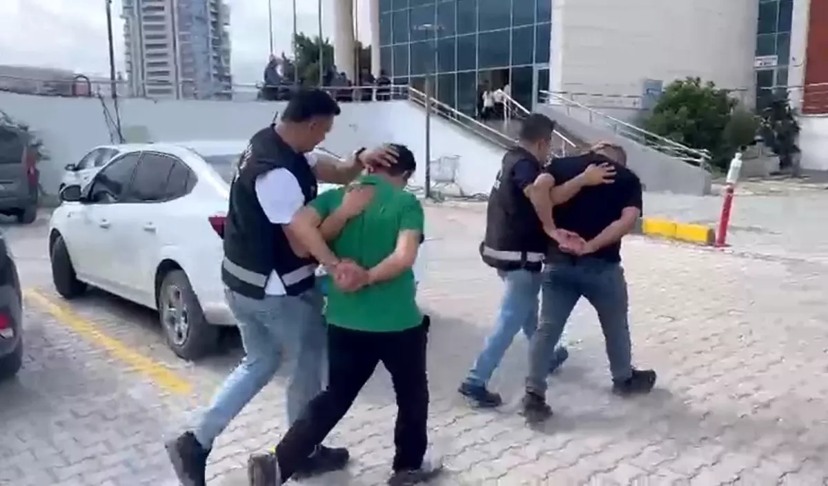 İskenderun\'da 2 Şüpheli Yakalandı