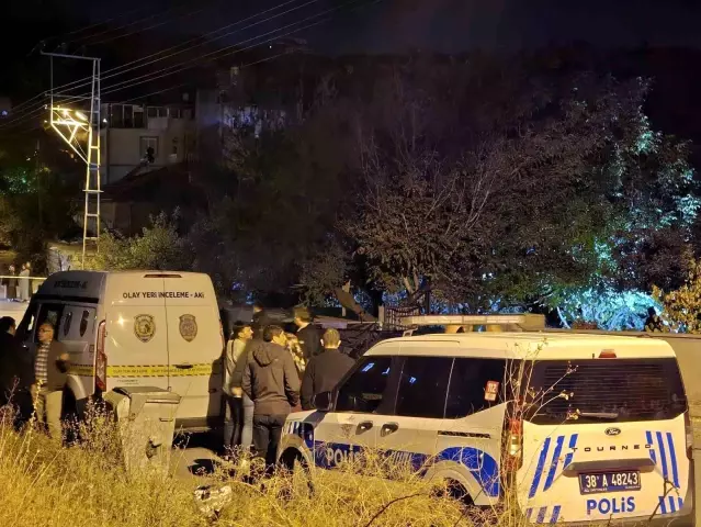 Kayseri'de çifte cinayet: Karı koca cami çıkışında evlerinin önünde öldürüldü | Güncel Haber