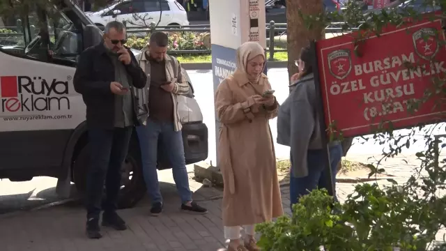 Marmara'da 5 büyüklüğünde deprem! İstanbul'da büyük panik yaşandı
