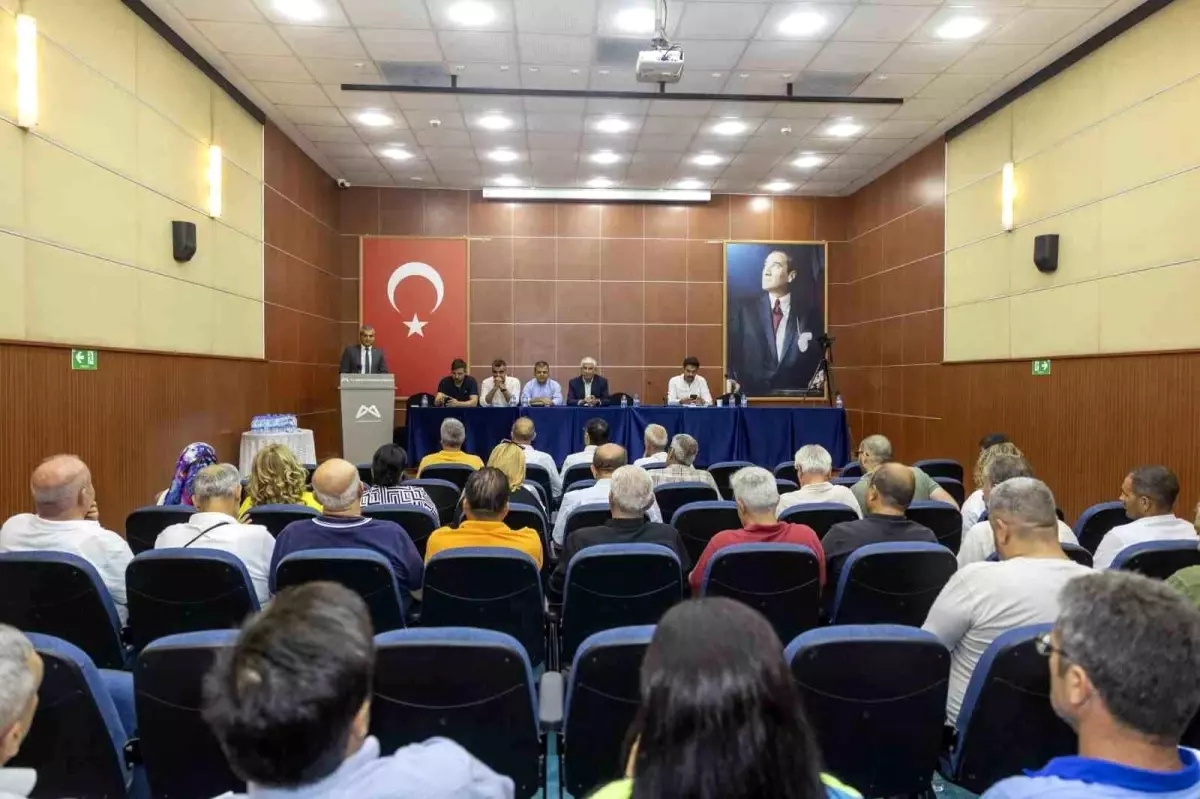 Mersin\'de Muhtarlarla İstişare Toplantısı Gerçekleşti