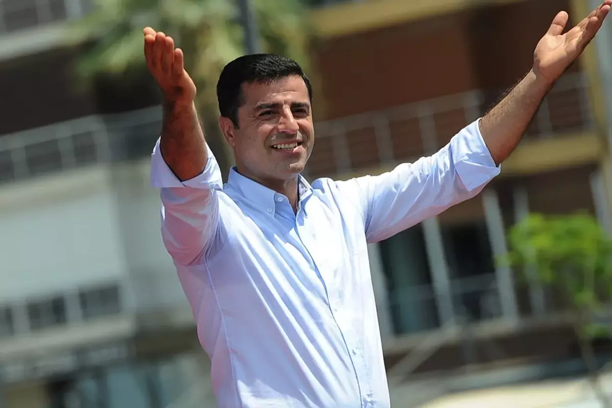 MHP\'den dikkat çeken Selahattin Demirtaş çıkışı