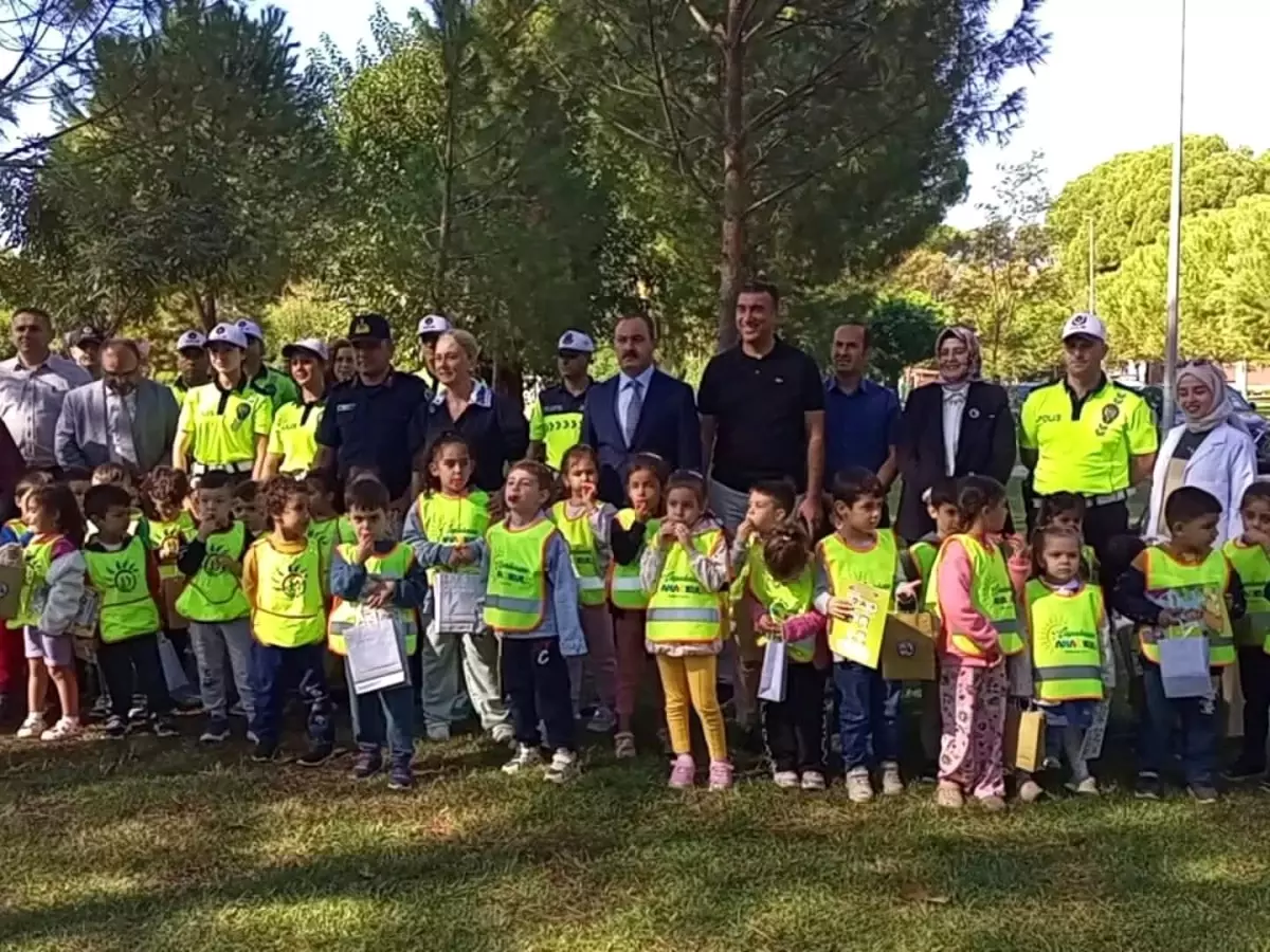 Nazilli\'de Güvenli Trafik Eğitimi Projesi Açıldı