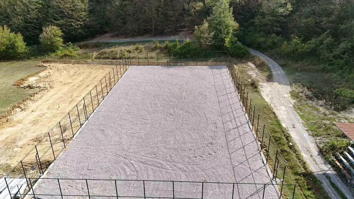 Ferizli Sinanoğlu Mahallesi\'nde Yeni Spor Sahaları Açılıyor