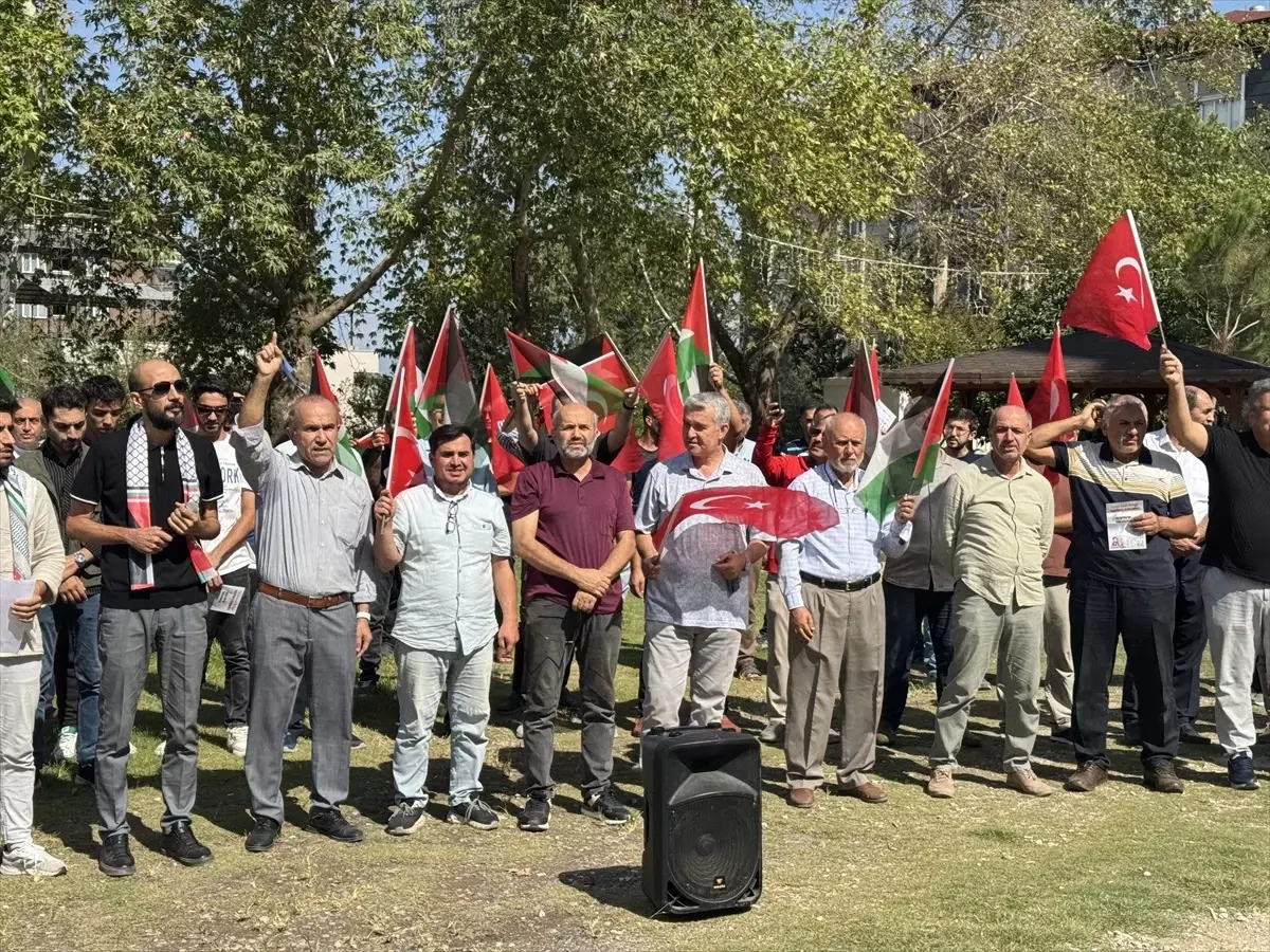 İsrail\'in Saldırısına Tepki Gösterildi