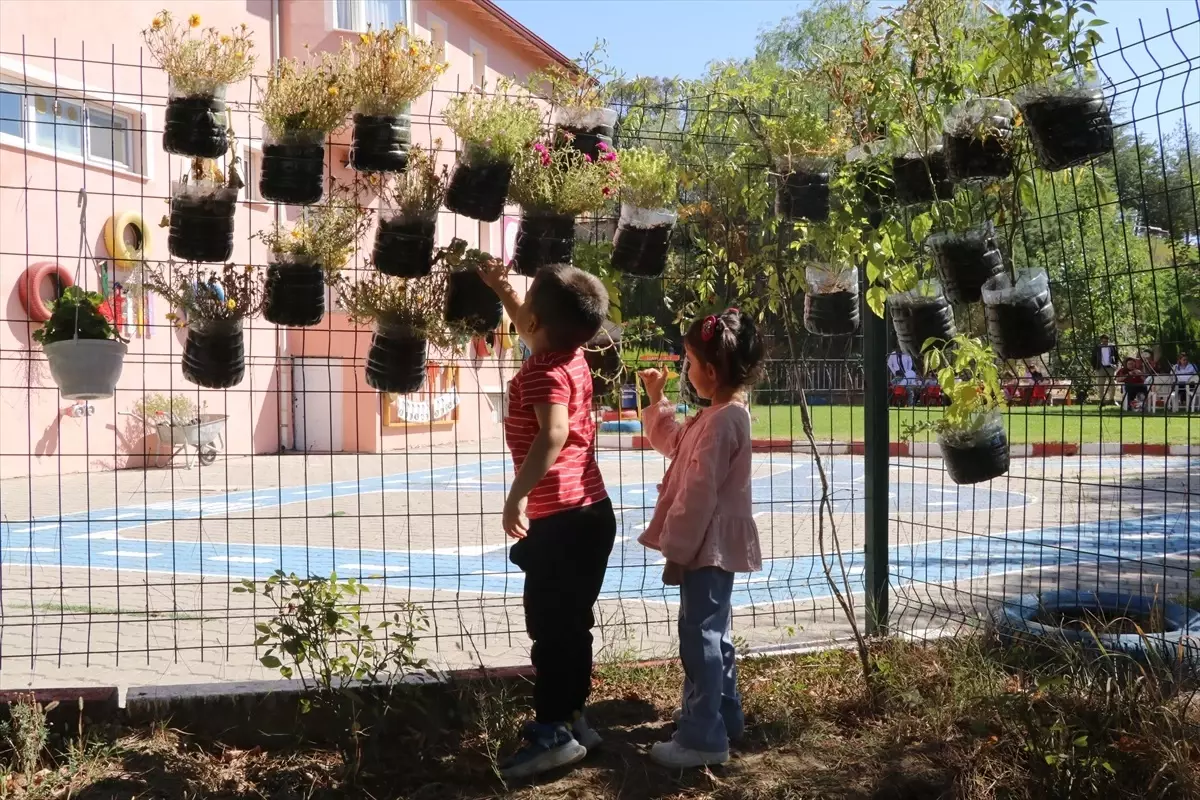 Anaokulu öğrencileri çevre bilincini yaşayarak öğreniyor