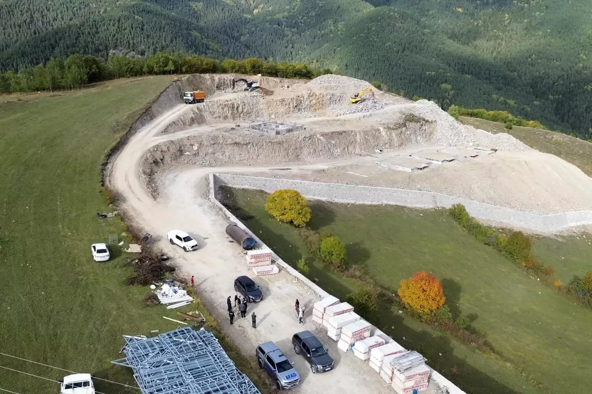 Ardahan\'da Afet Konutları İnşaatı Devam Ediyor