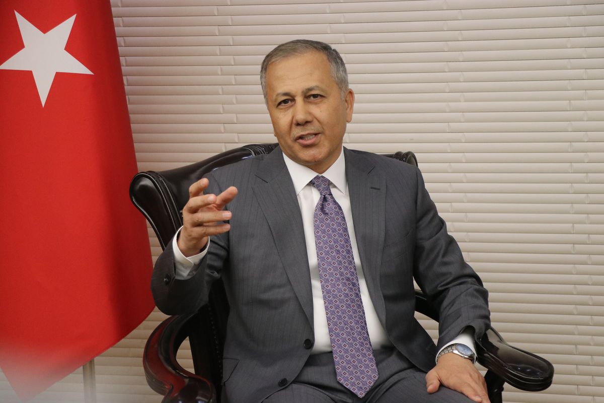 Bakan Yerlikaya Kayseri\'de Ziyaretlerde Bulundu