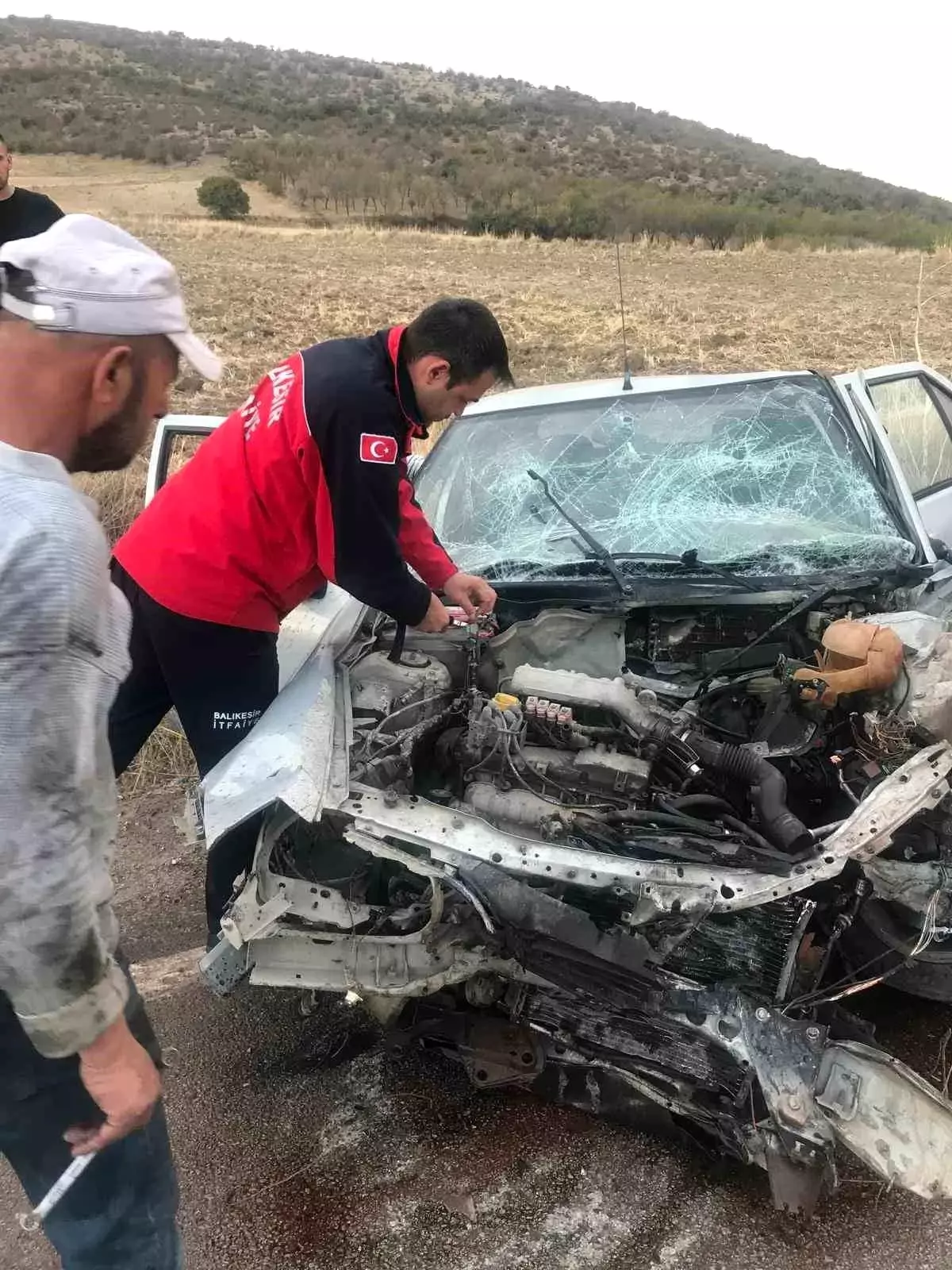 Balıkesir\'de Trafik Kazası: 2 Yaralı