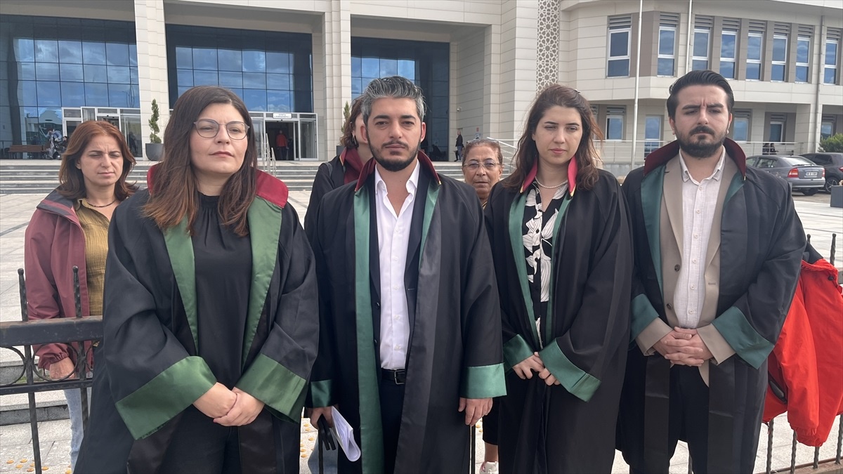Boşanma Aşamasındaki Eşini Öldüren Sanığın Yargılanması Başladı