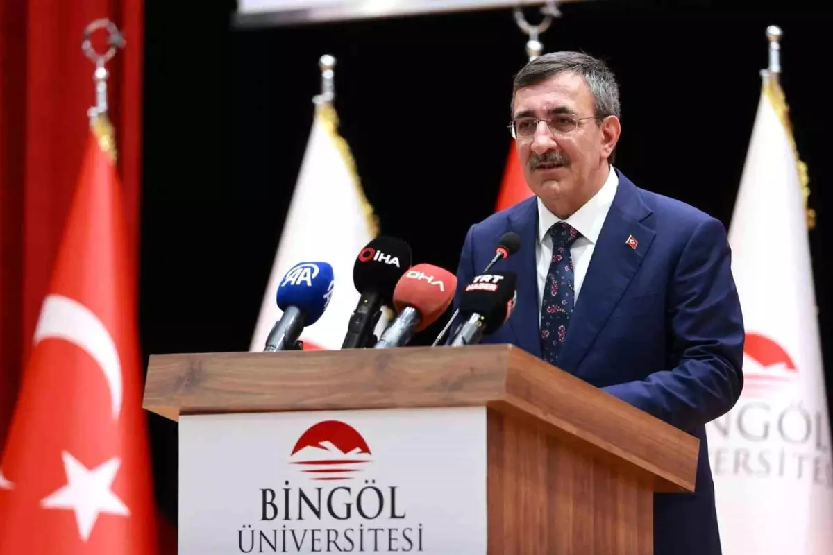 Cumhurbaşkanı Yardımcısından Sumud Filosuna Destek