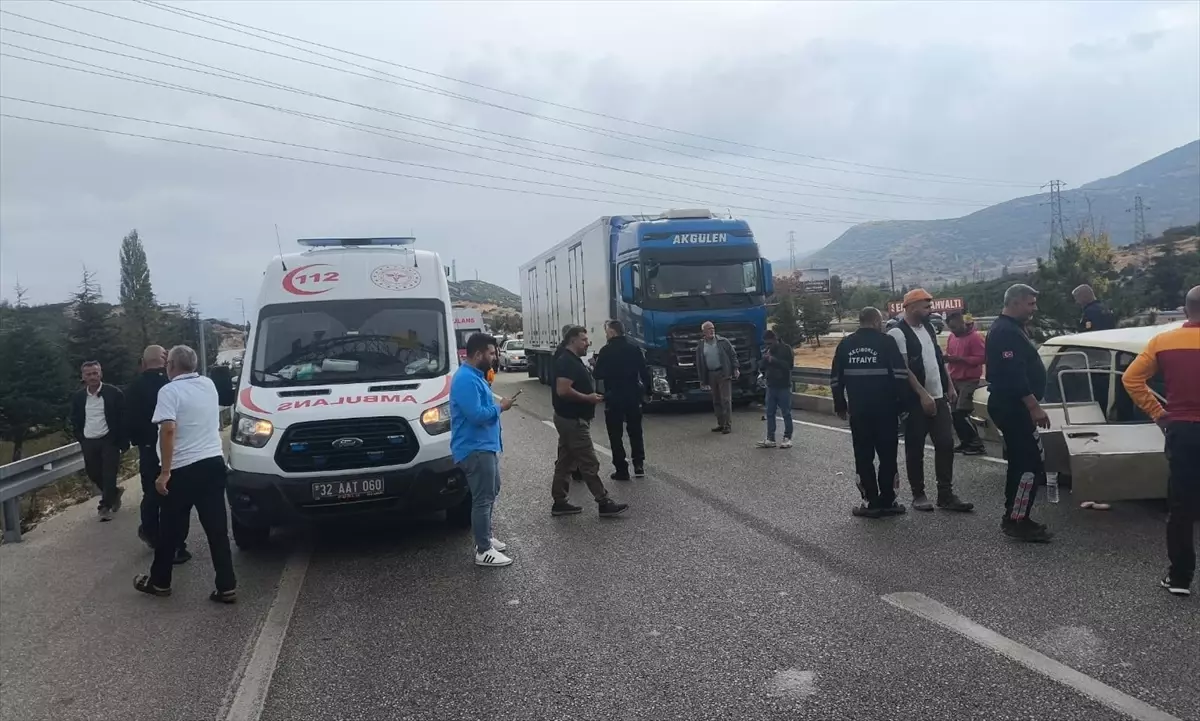 Isparta\'da katliam gibi kaza: 2 ölü, 3 yaralı