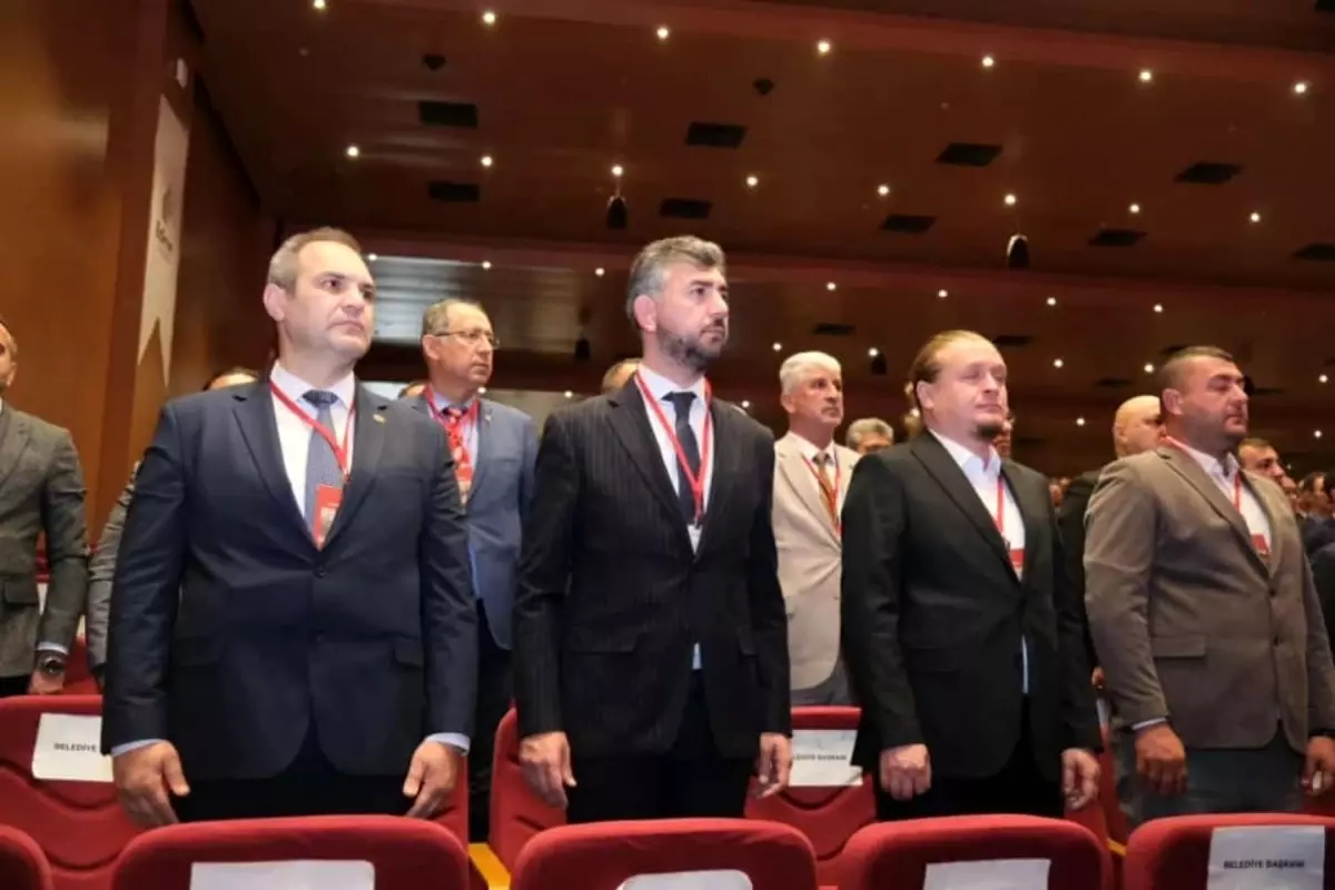 Bayırköy Belediye Başkanı Dilsiz, Tarihi Kentler Birliği Toplantısı\'na Katıldı