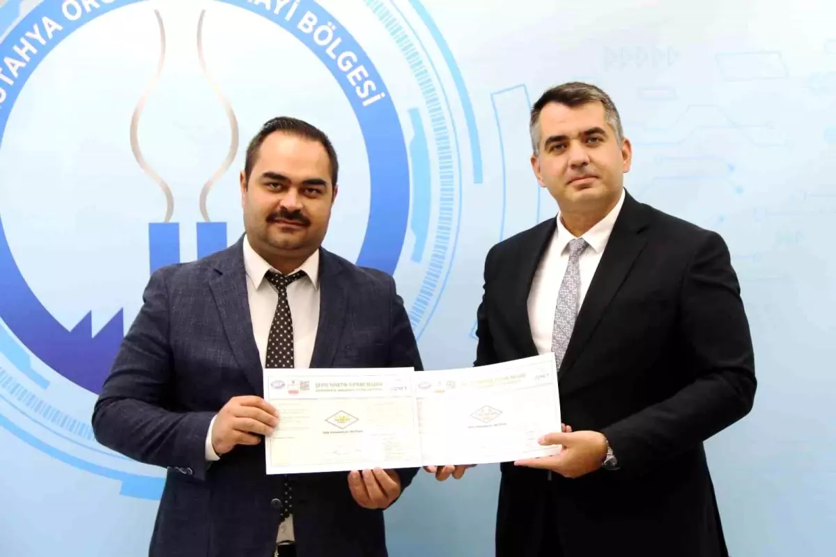 Kütahya OSB\'den Üç Belge Birden!