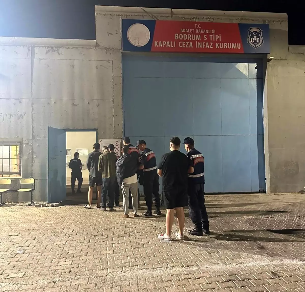 İstanbul\'daki Kurşunlama Şüphelileri Bodrum\'da Yakalandı