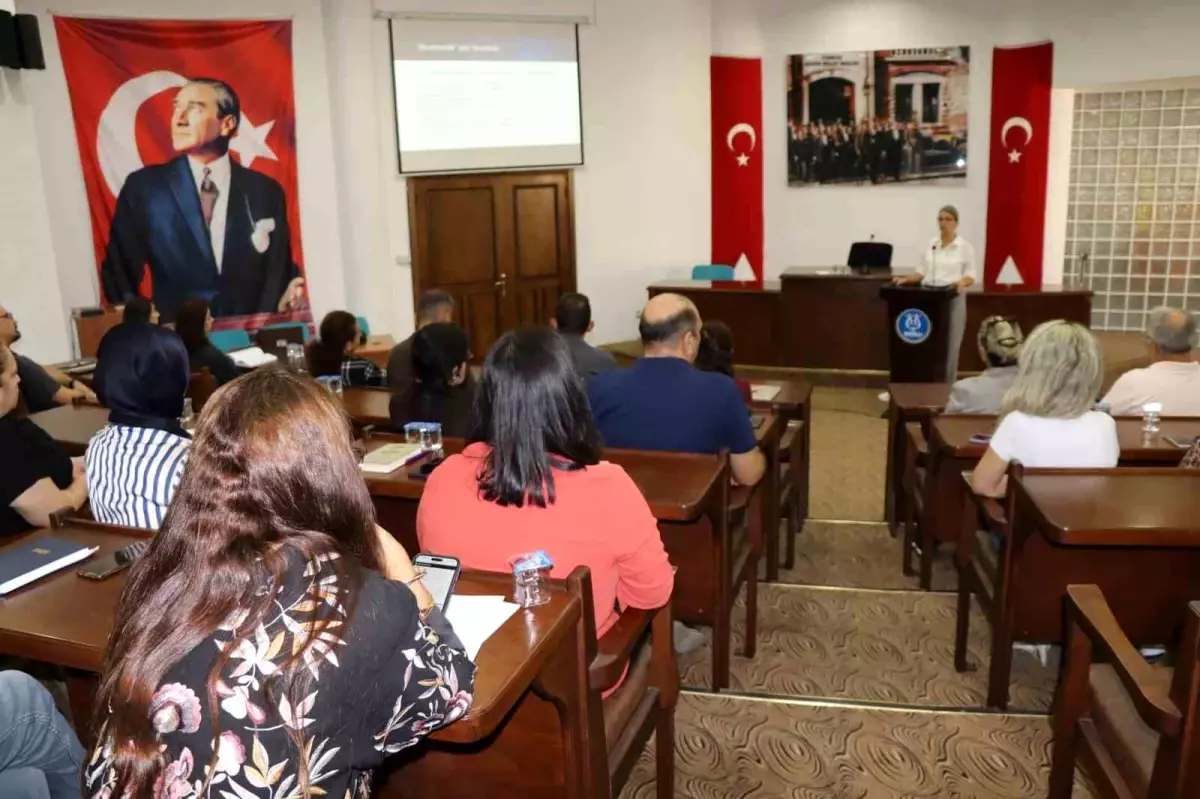 Nazilli Belediyesi\'nden Personel İçin Resmi Yazışma Eğitimi