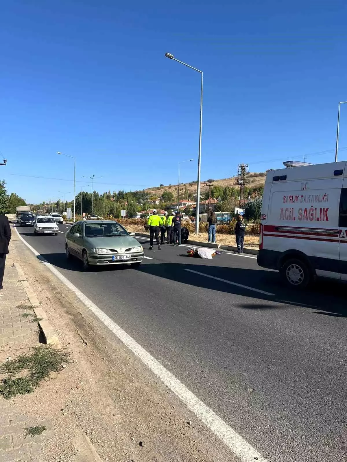 Kırşehir\'de Trafik Kazası: Kadın Hayatını Kaybetti