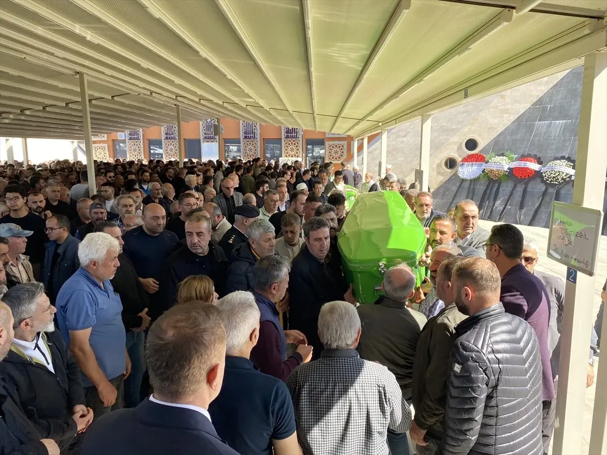 Hakkı Demirgil\'in Cenazesi Defnedildi