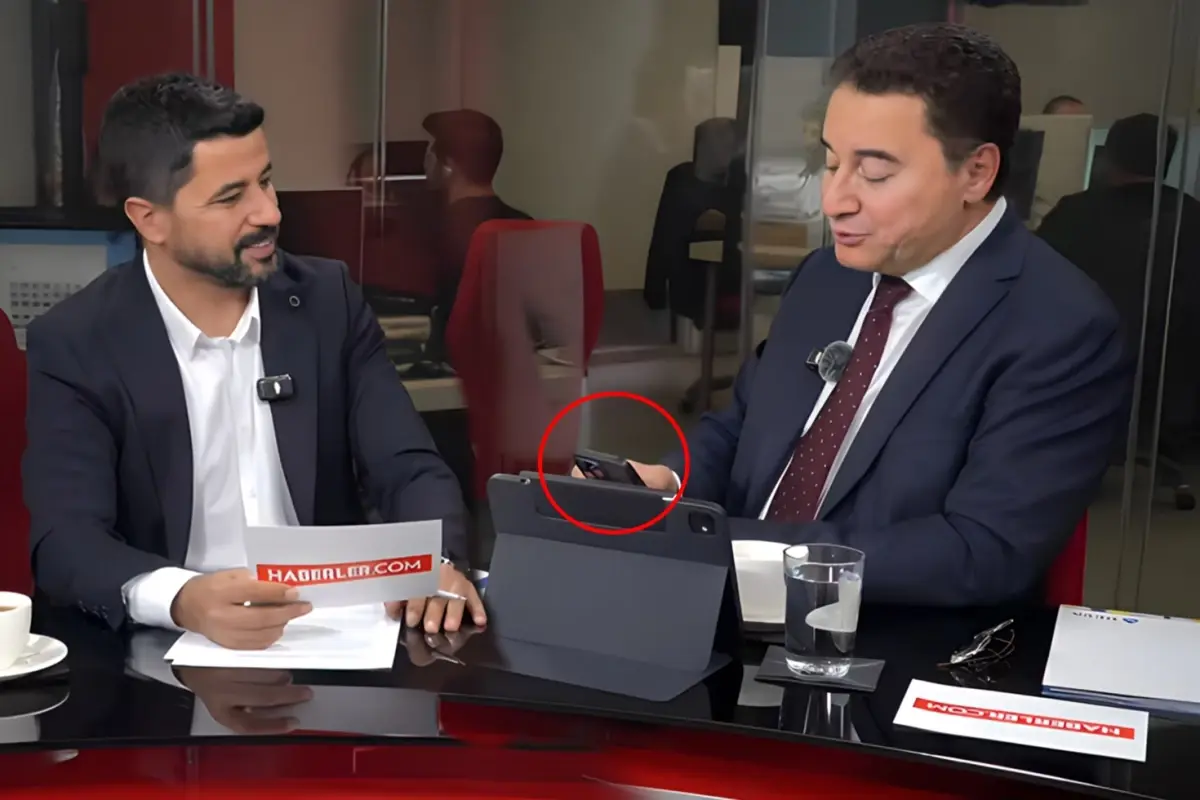 \'\'Asgari ücret ne kadar olmalı?\'\' diye sorduk, Ali Babacan telefonla hesap yapıp rakam verdi