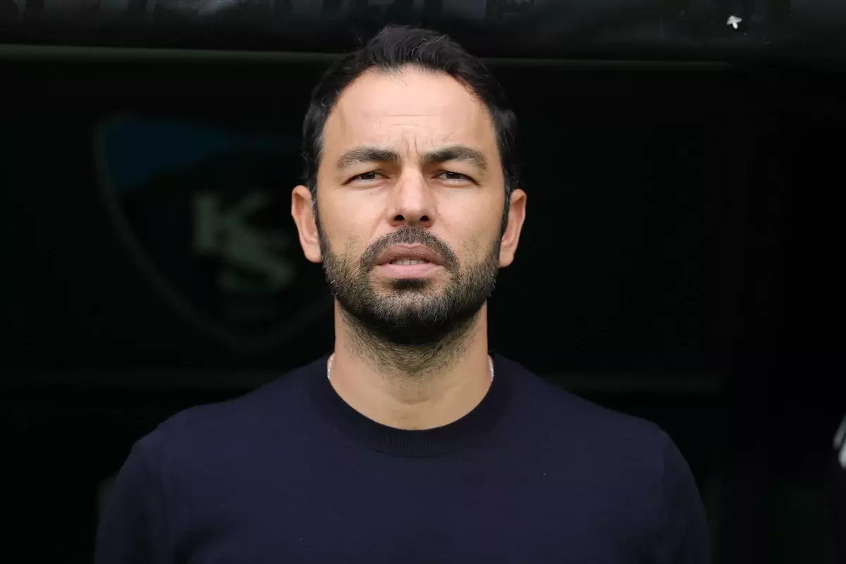 Kocaelispor - Eyüpspor: İlk Yarı 0-0 Beraberlik