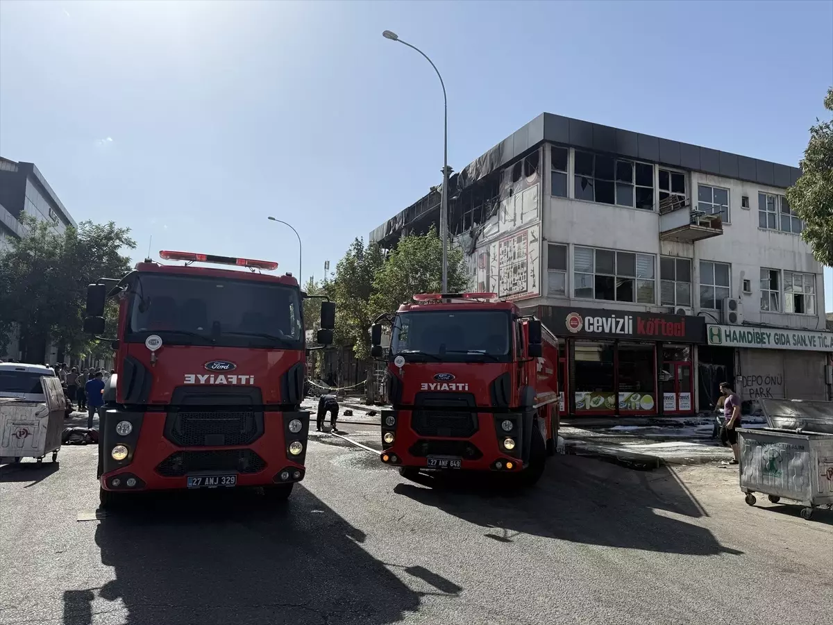 Gaziantep\'te bir iş yerinde çıkan yangın söndürüldü