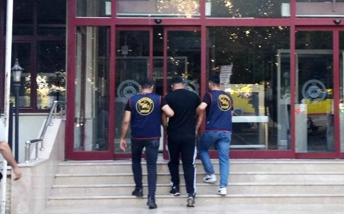 Kütahya\'da 79 Aranan Şahıs Yakalandı