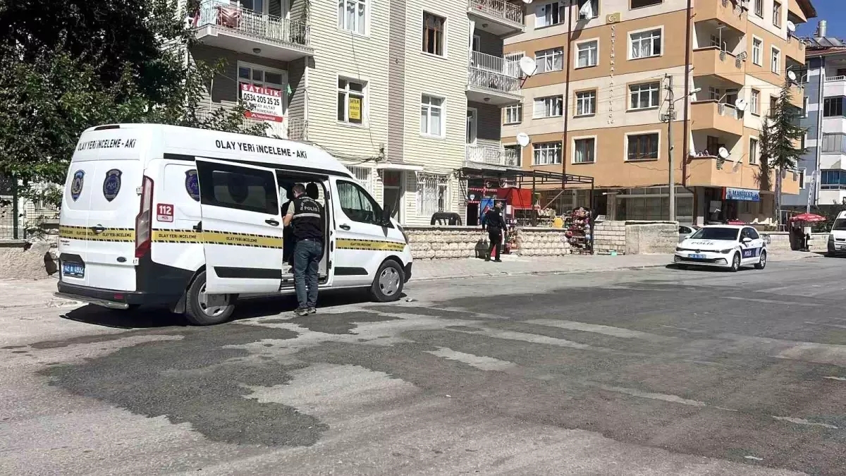 Konya\'da Sokak Kavgasında Bıçaklama