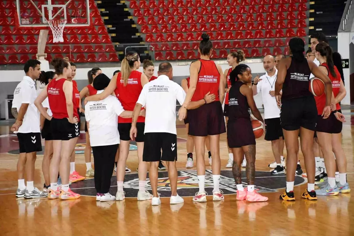 Melikgazi Kayseri Basketbol Sezona Deplasmana Çıkıyor