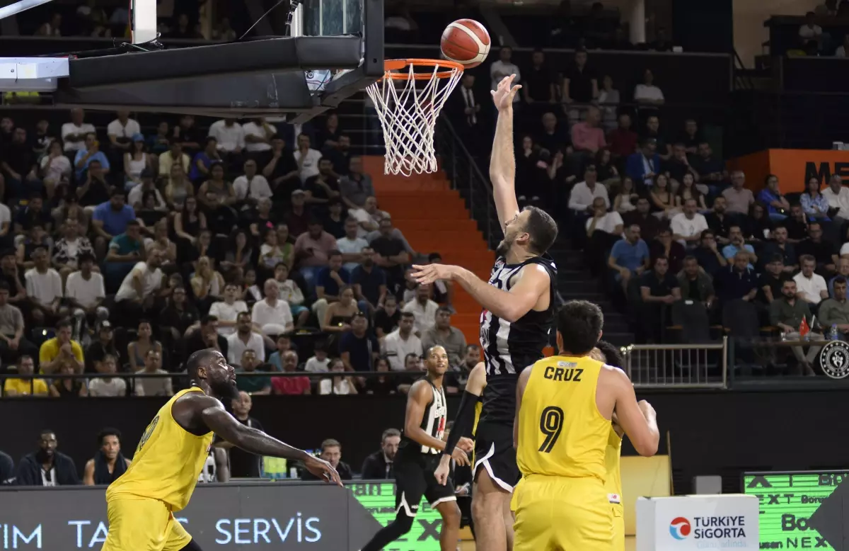 Beşiktaş, Mersin\'i 99-86 Yendi