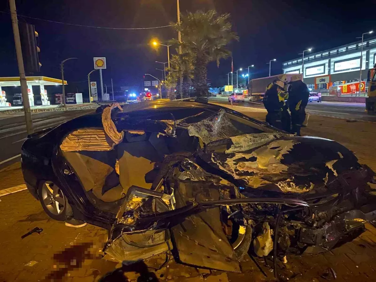 Turgutlu\'da Trafik Kazası: 1 Ölü, 3 Yaralı