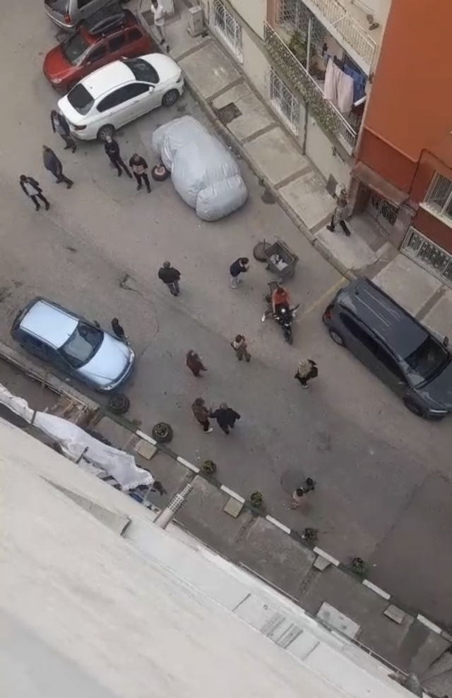 Bursa'da Petshopta Taciz İddiası: Aile İşletmeyi Bastı