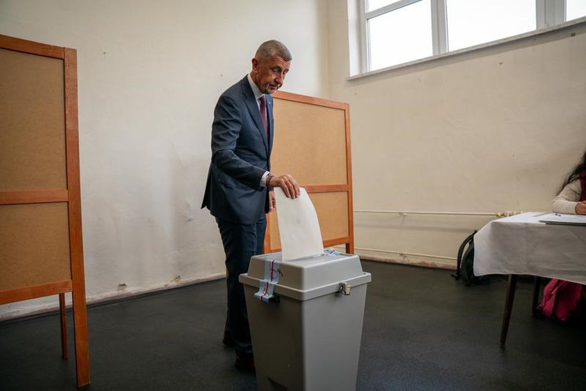 Çekya Seçimlerinde Babis Önde