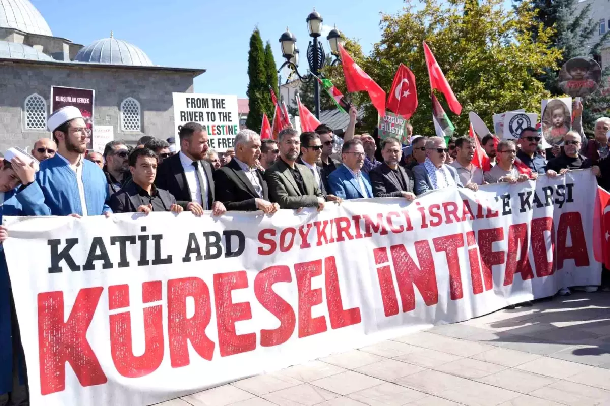 Erzurum\'da Gazze İçin Protesto Gösterisi