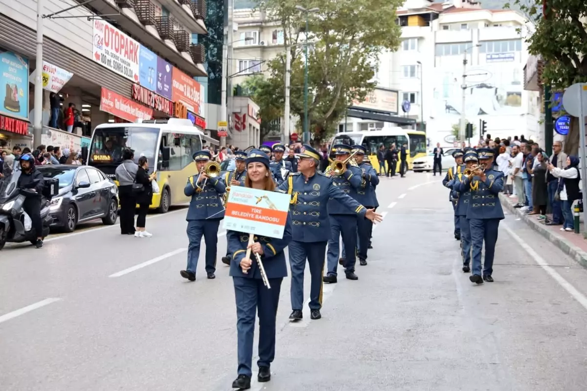 Bursa\'da Dördüncü Yeşil Bursa Uluslararası Bandolar Festivali Coşkuyla Gerçekleşti