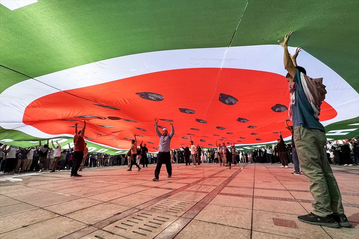 Konya\'da Filistin\'e Destek Yürüyüşü
