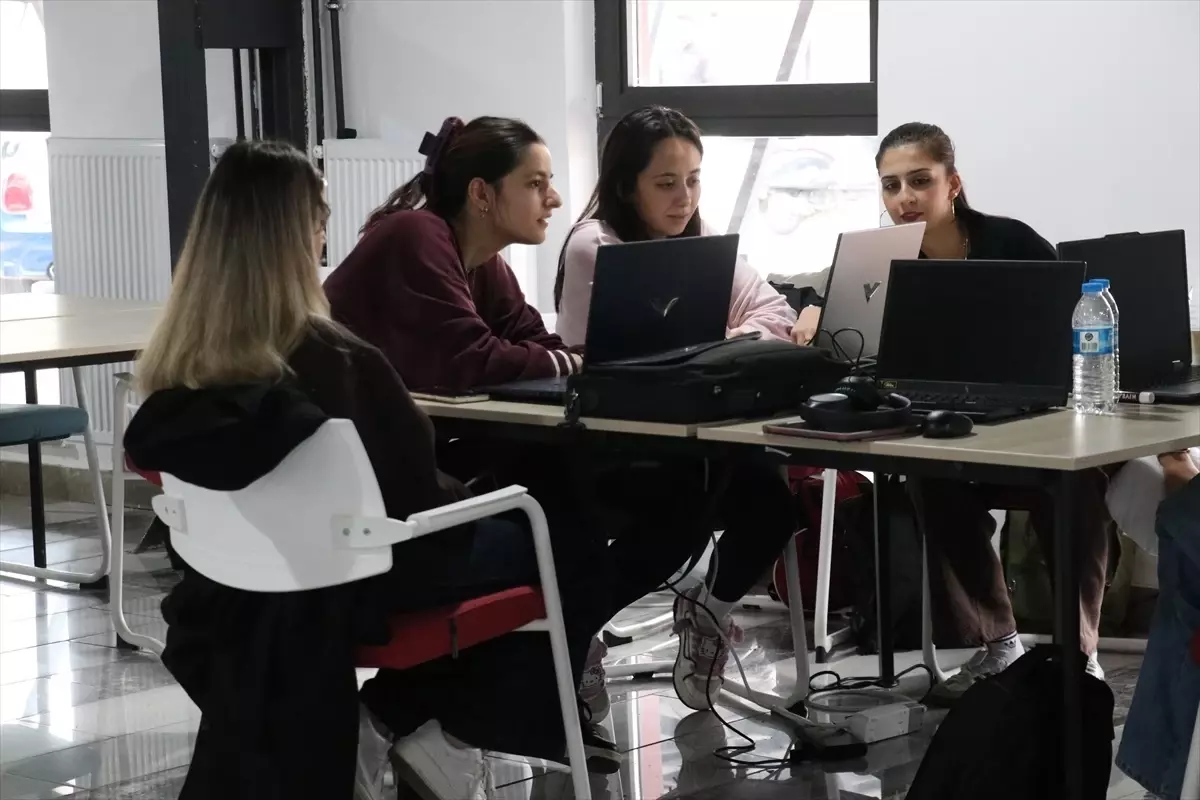 Samsun Üniversitesi\'nde NASA Hackathon\'u