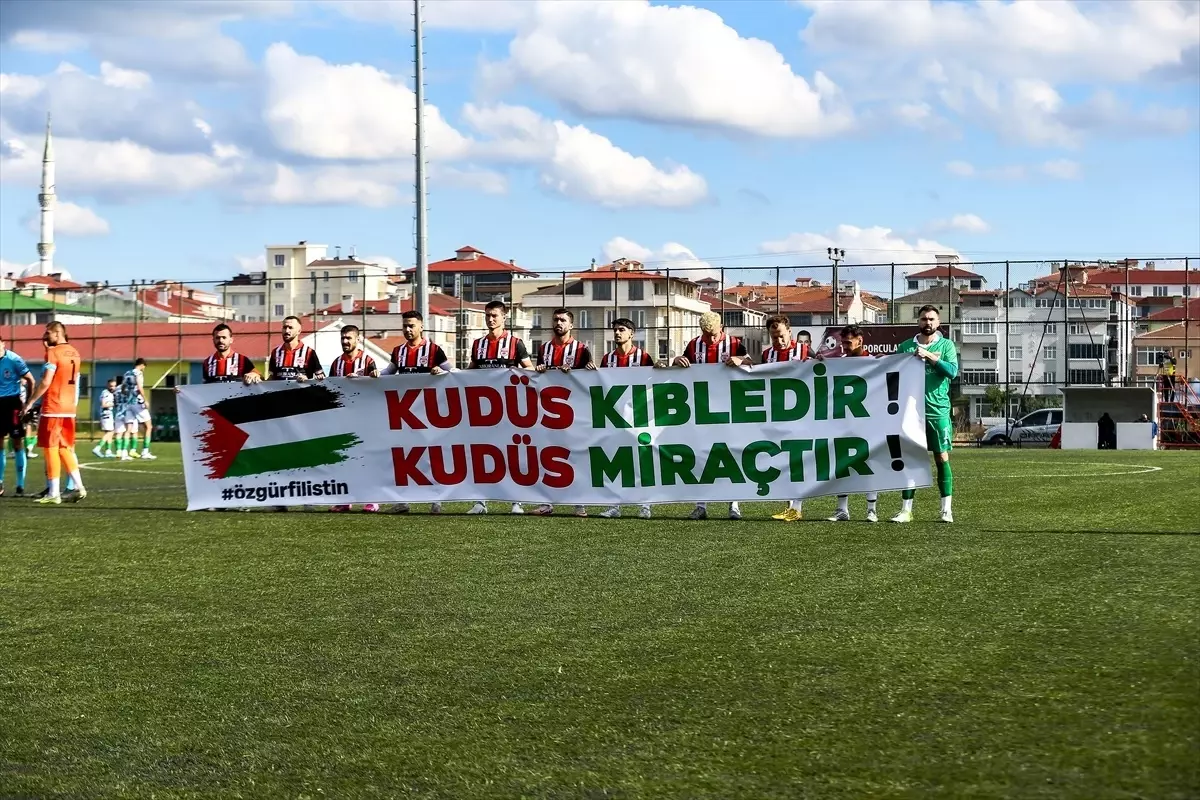 Futbolcular Filistin\'e Destek Verdi