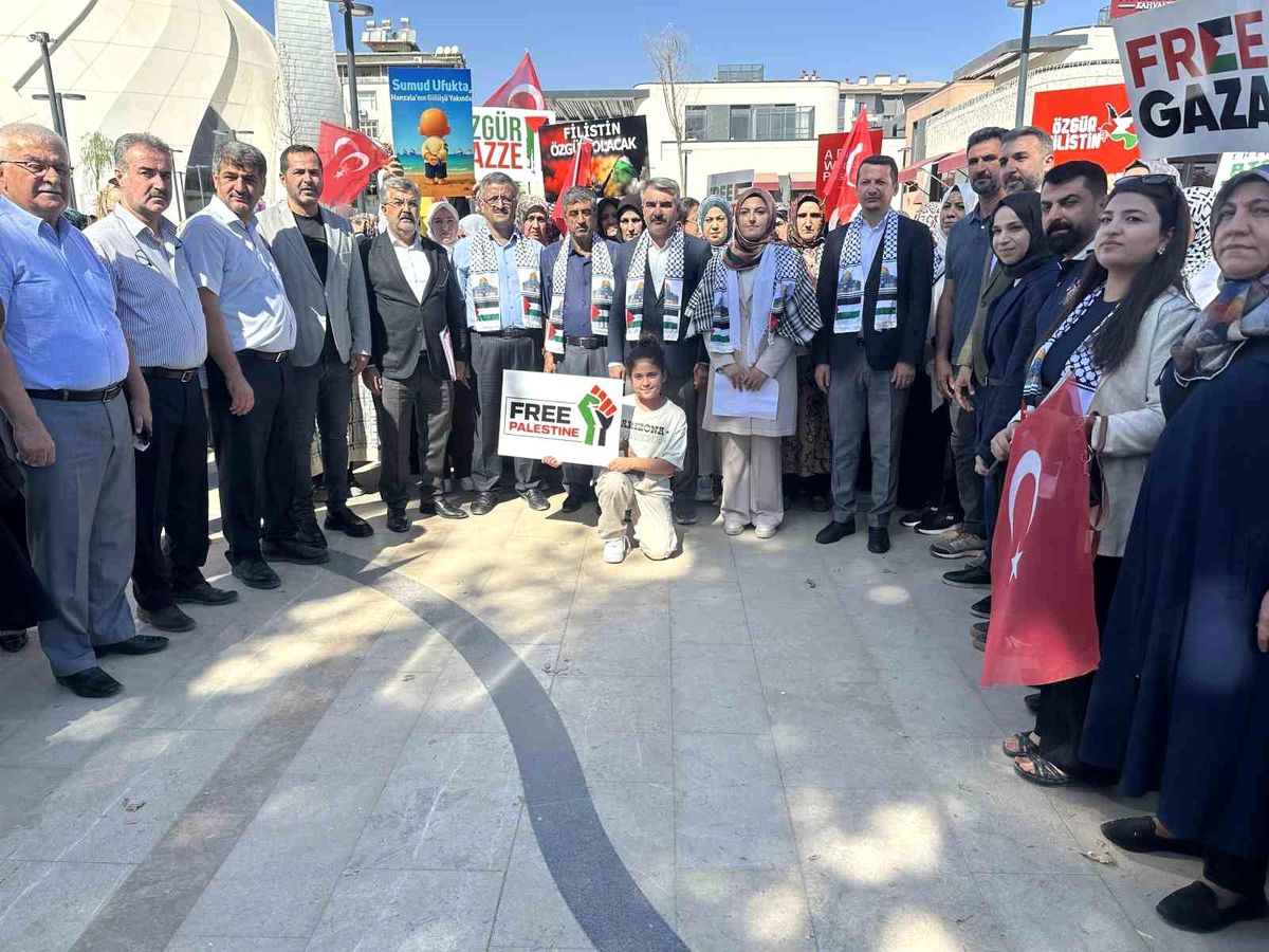 AK Parti Kadın Kolları\'ndan Gazze\'ye destek çağrısı