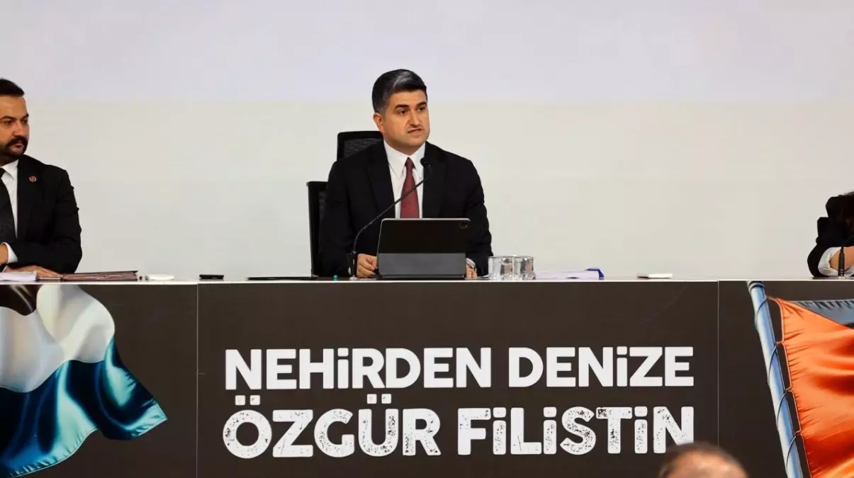 Ataşehir Belediye Meclisi\'nde Gazze\'deki Kriz Gündeme Geldi