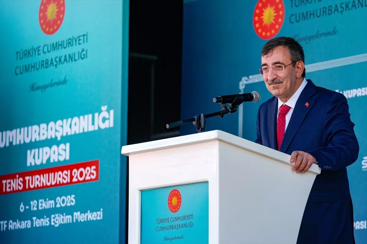 Türkiye\'de Tenis Turnuvaları Yayıyor
